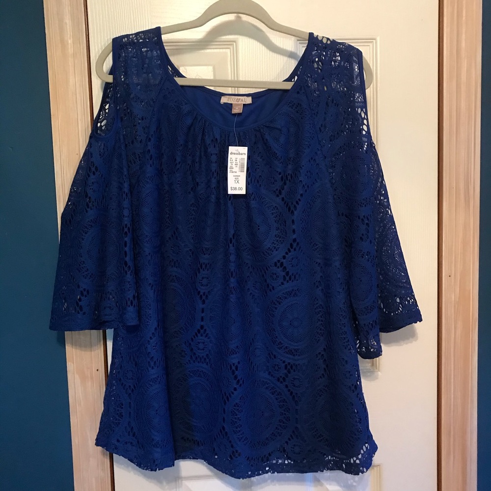 Crochet blouse - cold shoulders 3/4 sleeves